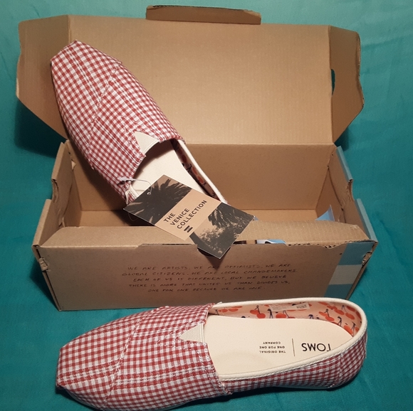 Toms Shoes - TOMS Venice Collection Cherry Tomato Gingham